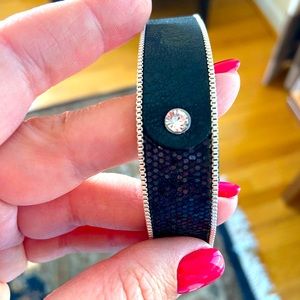 Black Leather Bracelet Sparkling Brand New